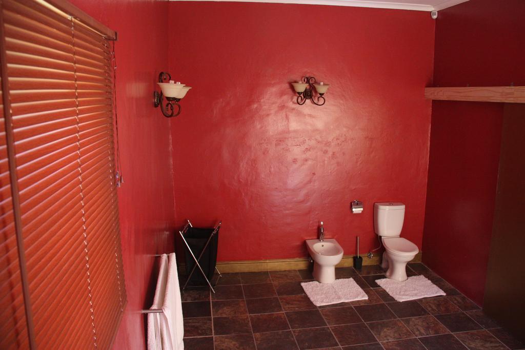 Calais Wine Estate Guest House Paarl Ngoại thất bức ảnh