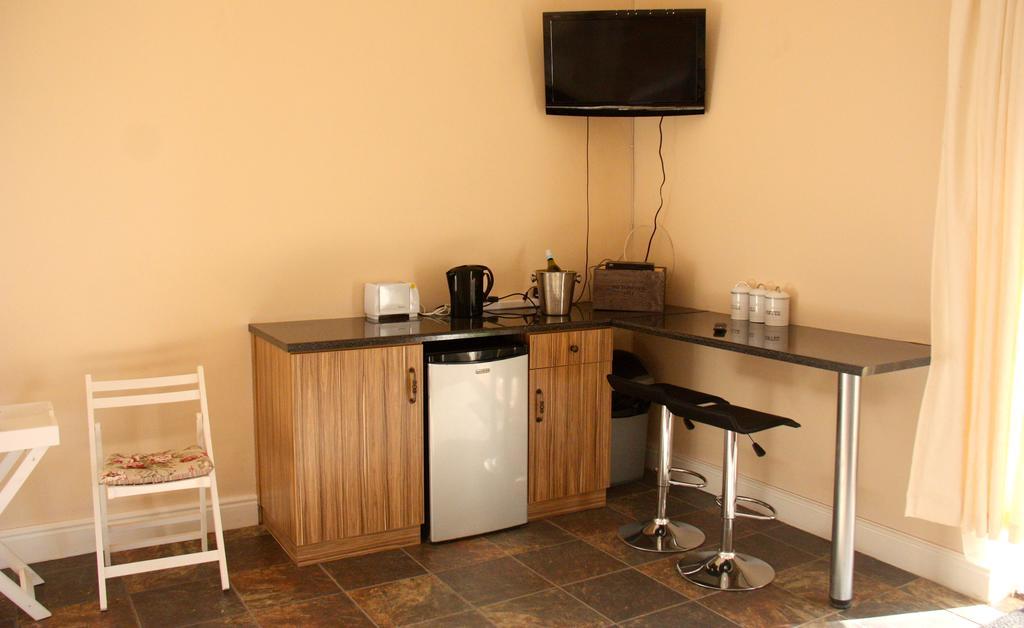 Calais Wine Estate Guest House Paarl Ngoại thất bức ảnh